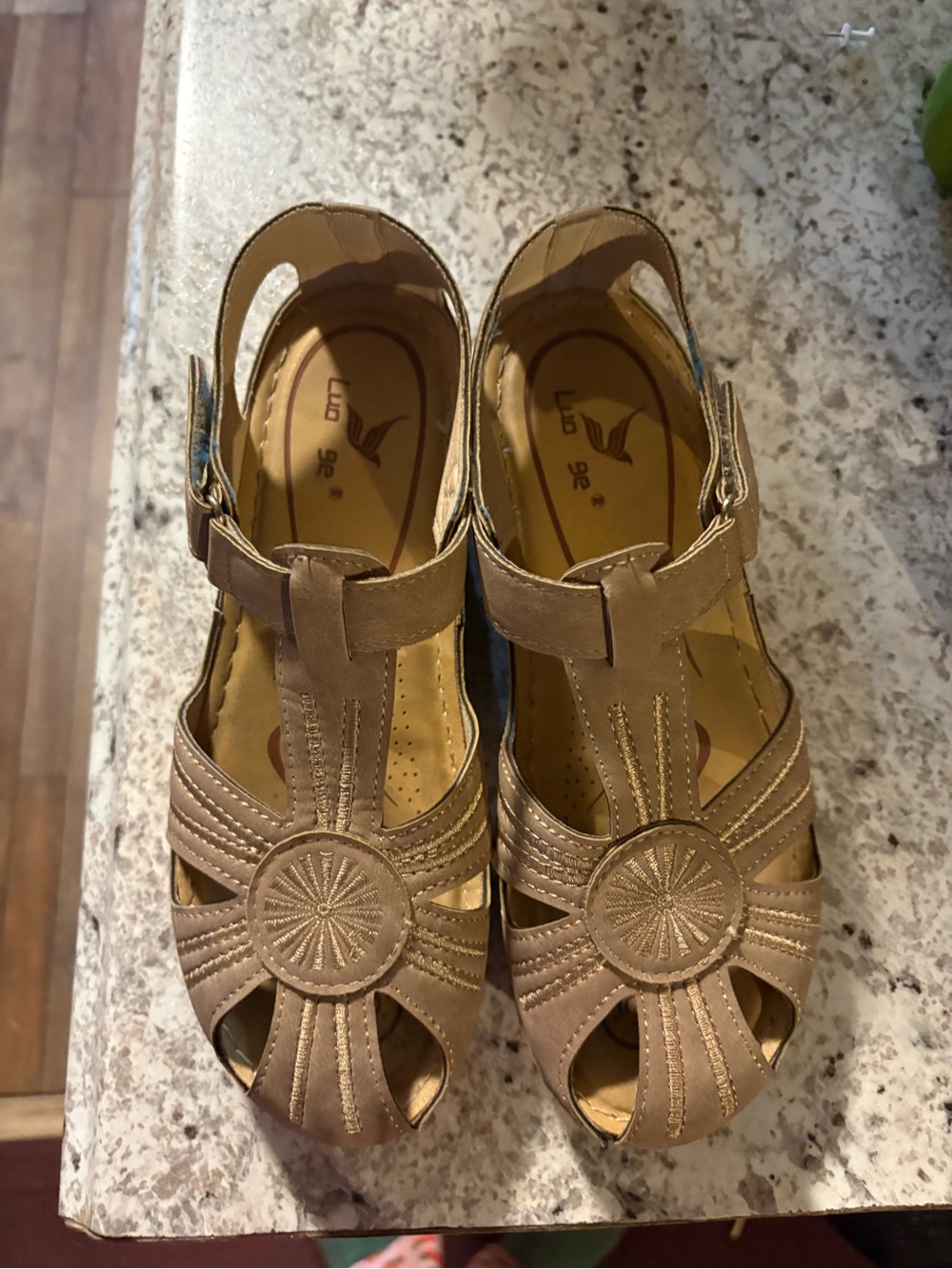 Women’s Tan Cutout Sandals